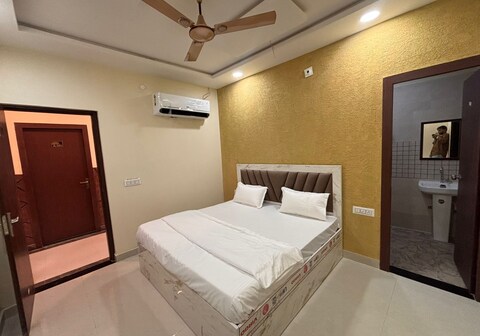 TULSI MAHAL RESIDENCY