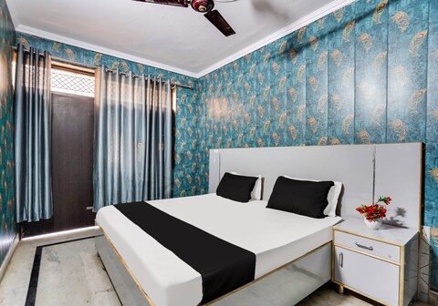 Hotel O R S Residency