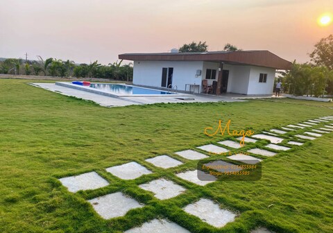 Prego 2BR Pool Farmhouse