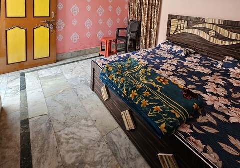 Raghuvar Guest House