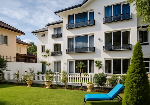 DE ELAAF THE LUXURY STAY