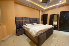 Aahan Inn I Luxury Stay, Varanasi Aahan Inn I Luxury Stay, Varanasi