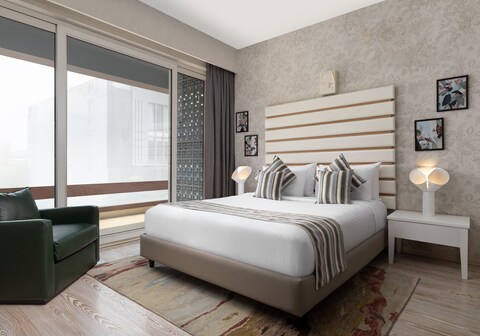 The Atara Near Golf Course Road