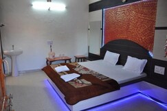 Hotel satpura safari, Pachmarhi Hotel satpura safari, Pachmarhi
