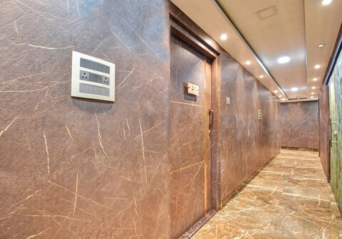 Super Collection O Aafreen Tower Near St. Thomas's Church