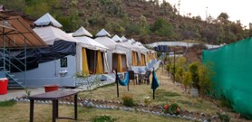 Family In The Hills, Nainital Family In The Hills, Nainital