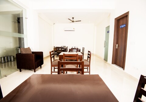 Green Plaza Sector 10 Gurgaon