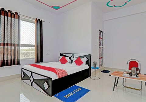 Guru Krapa Marriage Lawn