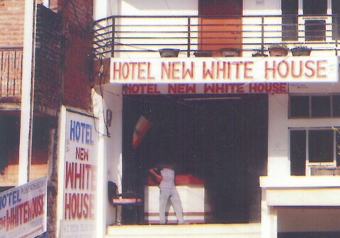 Hotel New White House