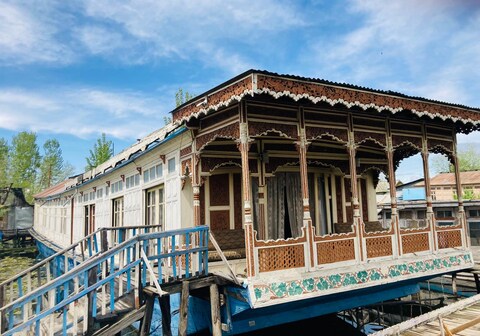 Houseboat Heidi BNB | Rooms & Kitchen