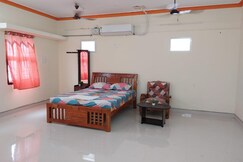 Subam House, Tiruvannamalai | Near Girivalam Path, Tiruvannamalai Subam House, Tiruvannamalai | Near Girivalam Path, Tiruvannamalai
