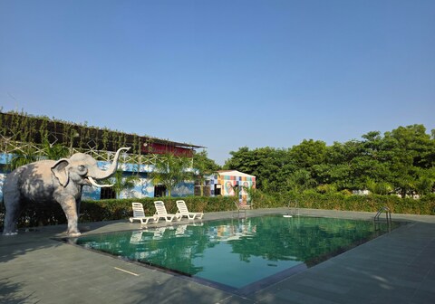 MODHERA SUNRISE RESORT