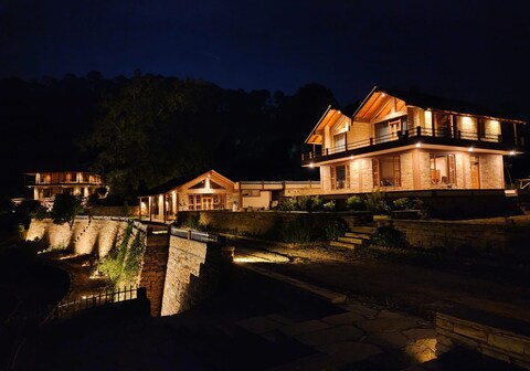 The Himalayan Stone Hamlet