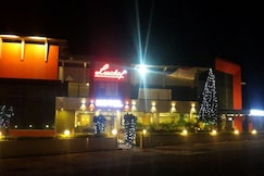 Lucky Hotel Punawale, Pune Lucky Hotel Punawale, Pune