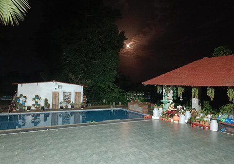 Arav Resort