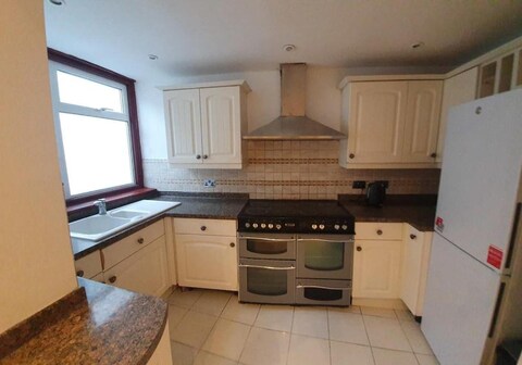 OYO Timi Holiday Homes