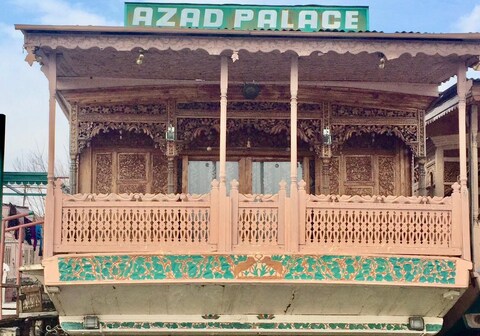 Azad Palace Group of Houseboats