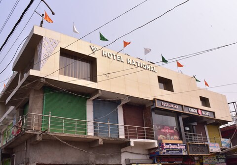 Hotel National And Restaurants