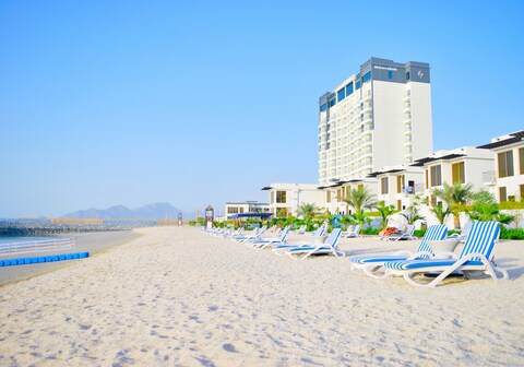 Mirage Bab Al Bahr Hotel