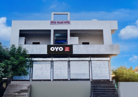 Hotel O Royal Palace Hotel