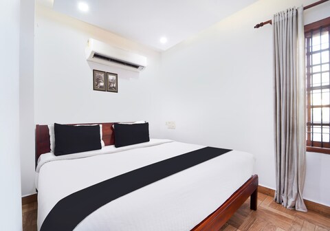 Townhouse City Center Ernakulam