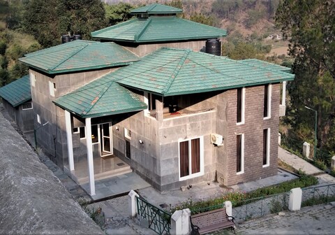 Himachalas Boutique Hotel & Stays