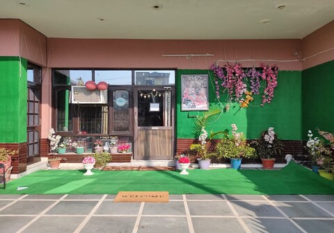 New Chandigarh Holiday Home