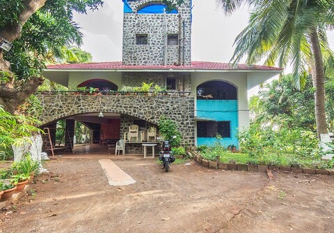 RK's Kashid Beach Villa