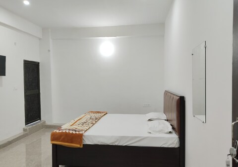 Radhika Palace