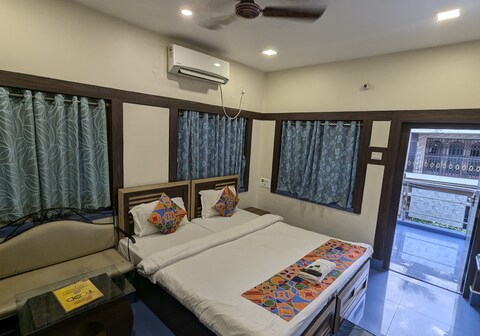 Cozy Nest in Salt Lake Sector 2