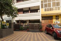 Red Maple Bed and Breakfast, Delhi Red Maple Bed and Breakfast, Delhi