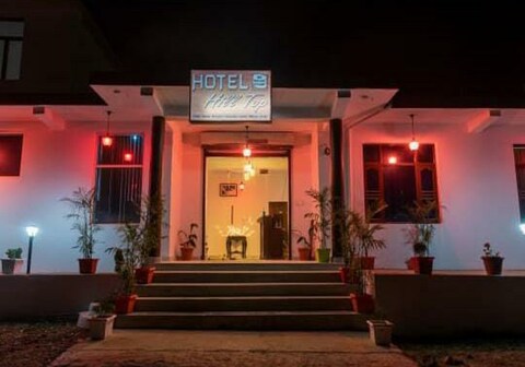 HillTop Hotel