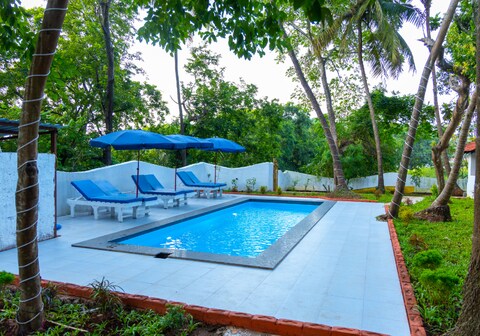 SILVER SKIES 4BHK VILLA