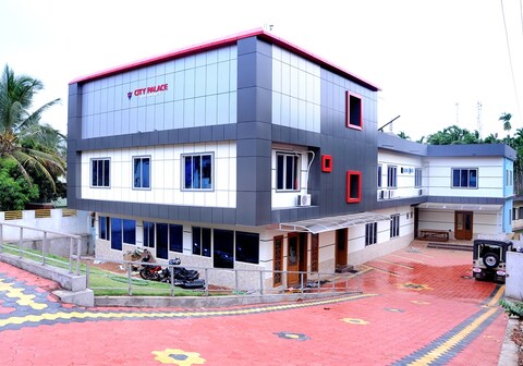 Hotel City Palace Residency