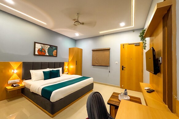Hotel Manas Inn
