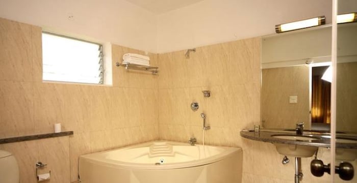 Trinity Suites-Washroom