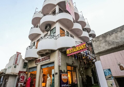 Hotel Maurvi Palace (Near Khatu Shyam Ji Temple )