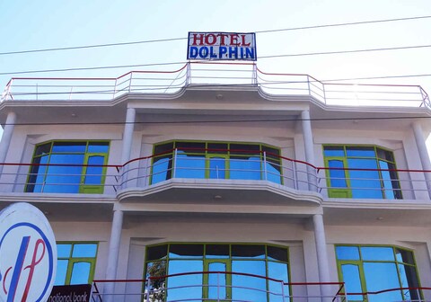 HOTEL DOLPHIN