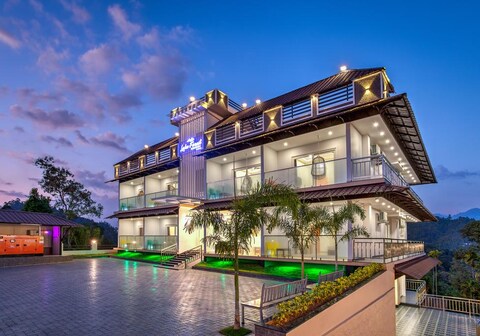 Lake Forest Munnar By Hawk Hospitality