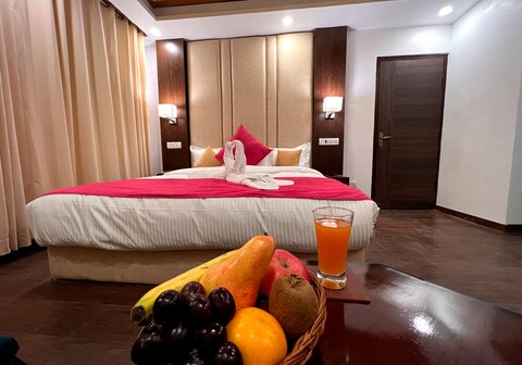 HOTEL RIVIERA By Mountview