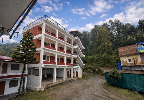 Hotel Devbhoomi (In House Parking)