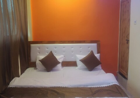 Vinayak Residency