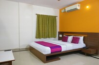 OYO 9151 Hotel Sri Sai Comforts, Bangalore OYO 9151 Hotel Sri Sai Comforts, Bangalore