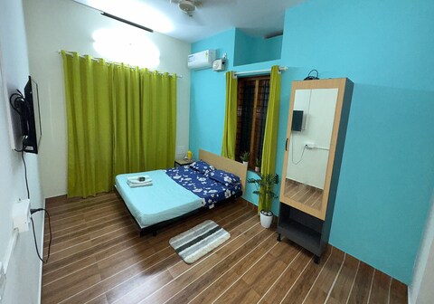 Alchemist Home (Ground) by Halcyon Traveltech