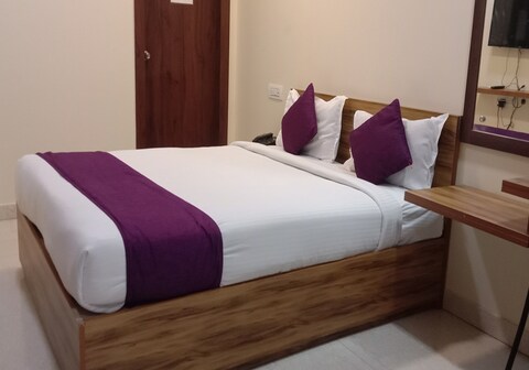 Purple Inn Suites HBR Layout