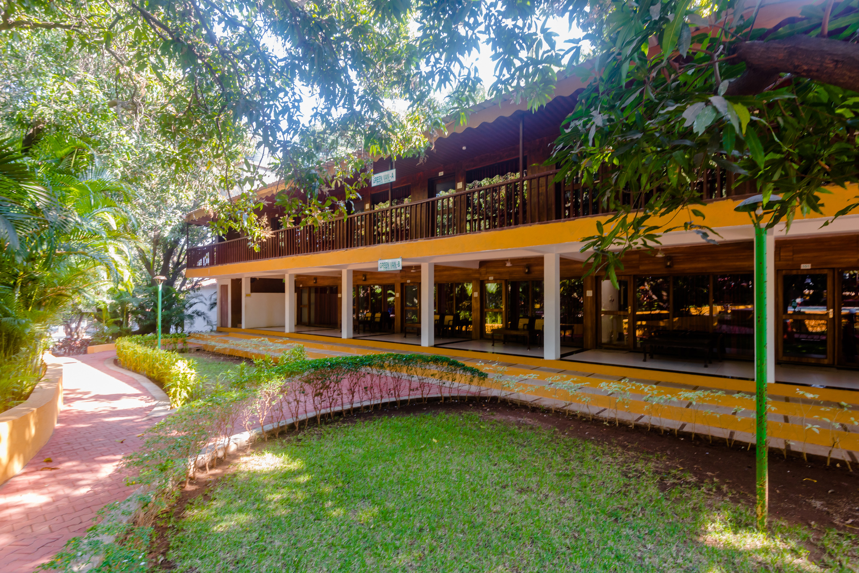 OYO 28759 Green Park Club Resort, Mumbai OYO 28759 Green Park Club Resort, Mumbai