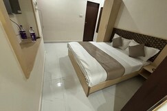 Hotel Silver Moon, Jaipur Hotel Silver Moon, Jaipur