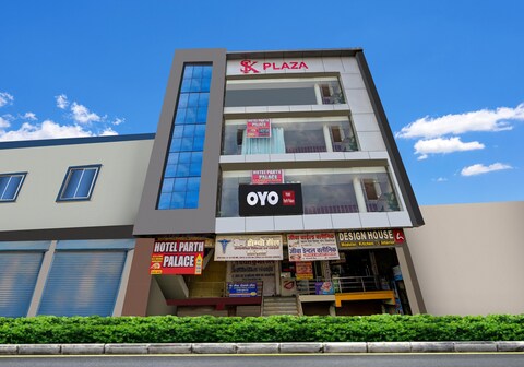 Hotel O Parth Palace