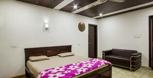 Hotel Pontika, Paonta Sahib Hotel Pontika, Paonta Sahib