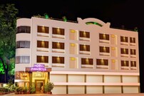 Hotel Pinnacle, Ahmedabad Hotel Pinnacle, Ahmedabad